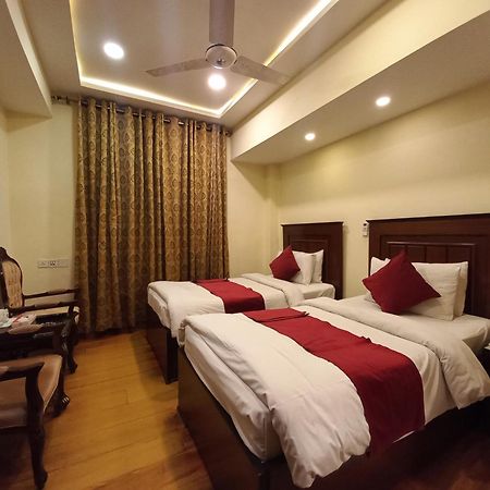Diplomat Hotel اسلام اباد المظهر الخارجي الصورة