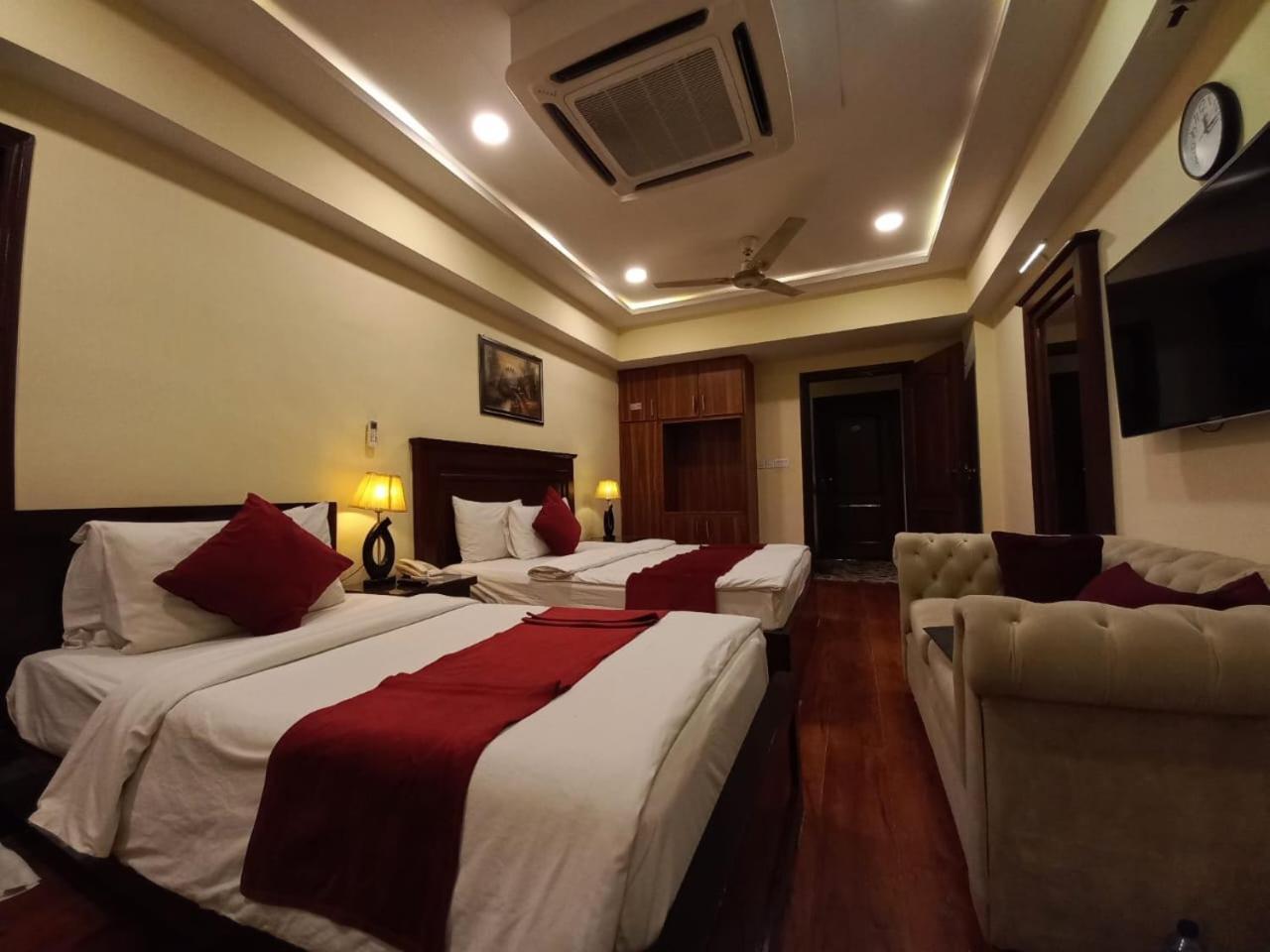 Diplomat Hotel اسلام اباد المظهر الخارجي الصورة
