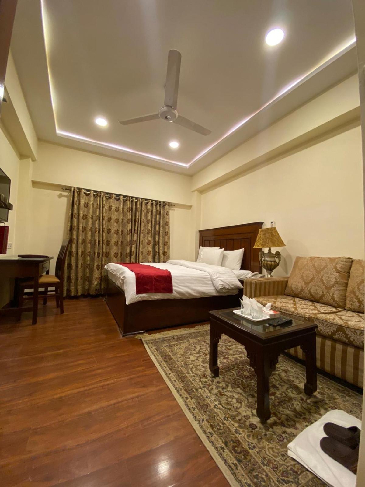 Diplomat Hotel اسلام اباد المظهر الخارجي الصورة